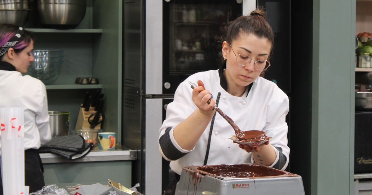 Valentina and Aurora on Bake Off: The Professionals