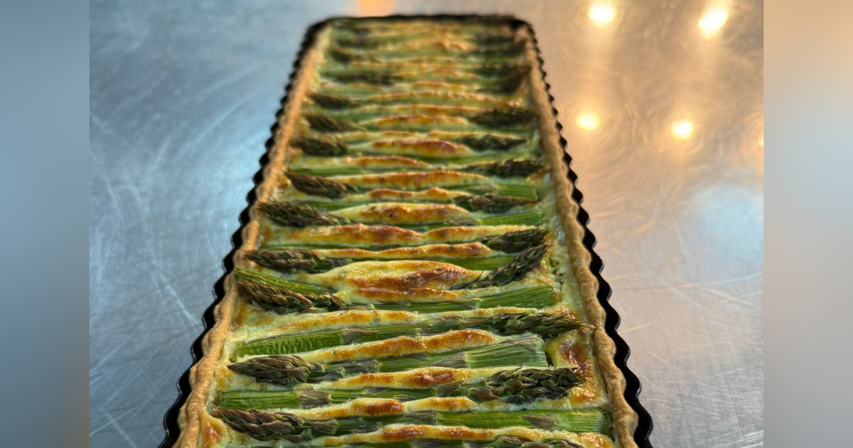 Asparagus tart